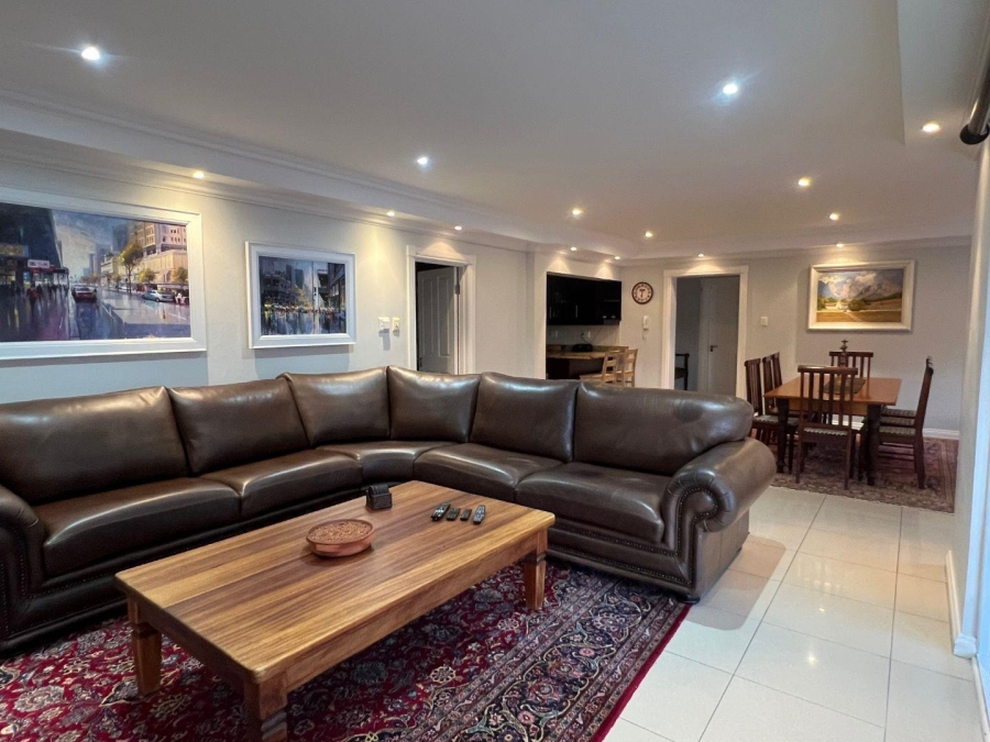 To Let 4 Bedroom Property for Rent in Walmer Eastern Cape